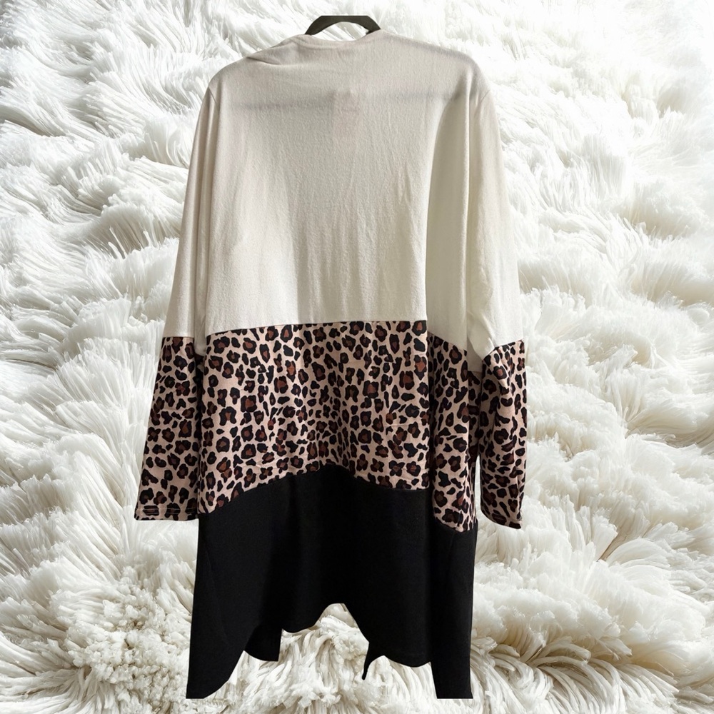Leopard Print Color Block Cardigan - Picture 2 of 2